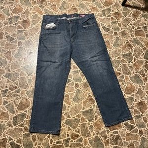 Jeans and Cargo 5 pairs total. 4 Sizes 40-30 1 Size 38-30